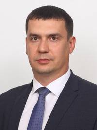 <a href="/about/management/sadykov/"><strong>Садыков Арслан Наильевич</strong></a><br />Заместитель генерального директора по строительству и инвестициям